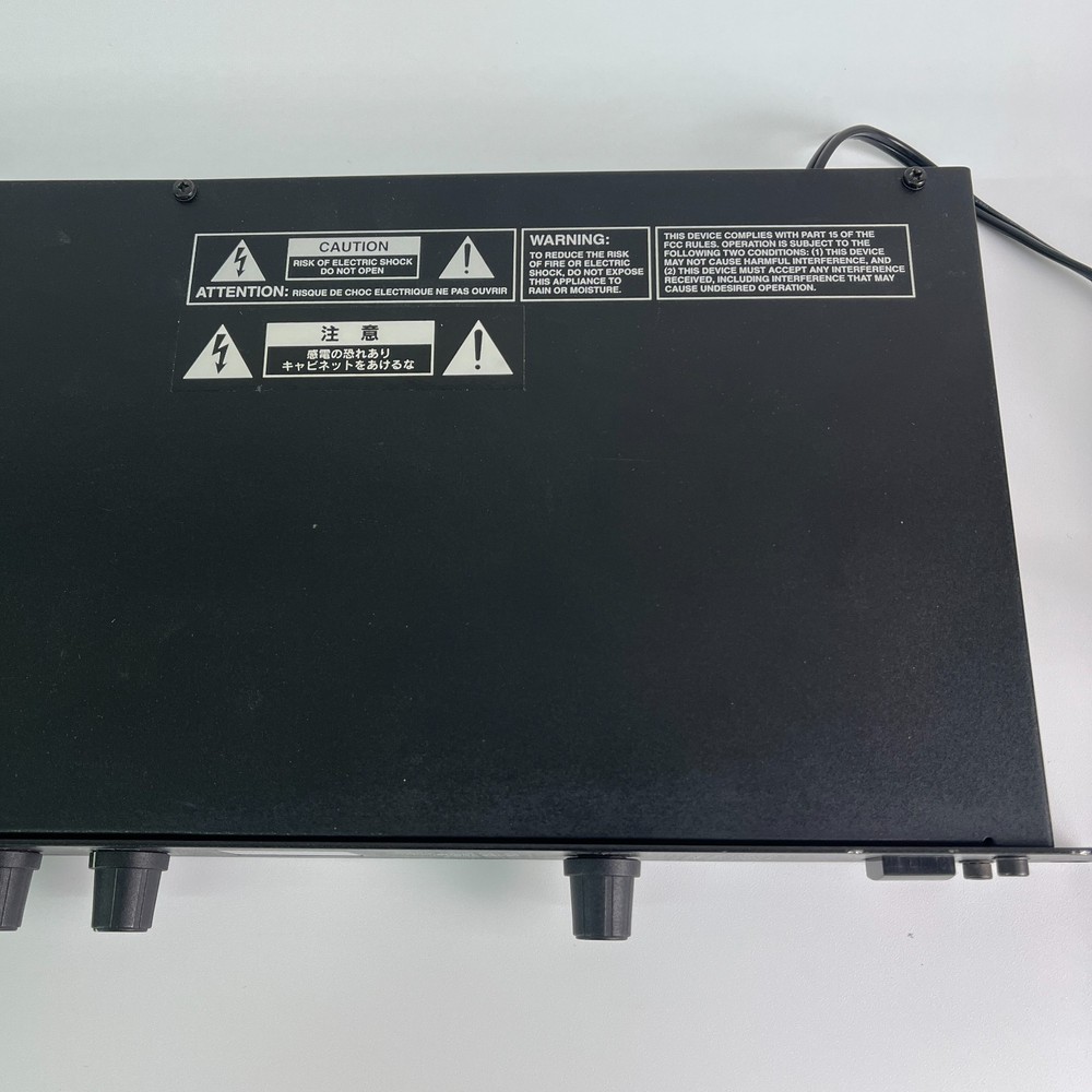 Roland RE-800 Digital Echo Rack Mount Effecter - Tested & working Pre-Owned