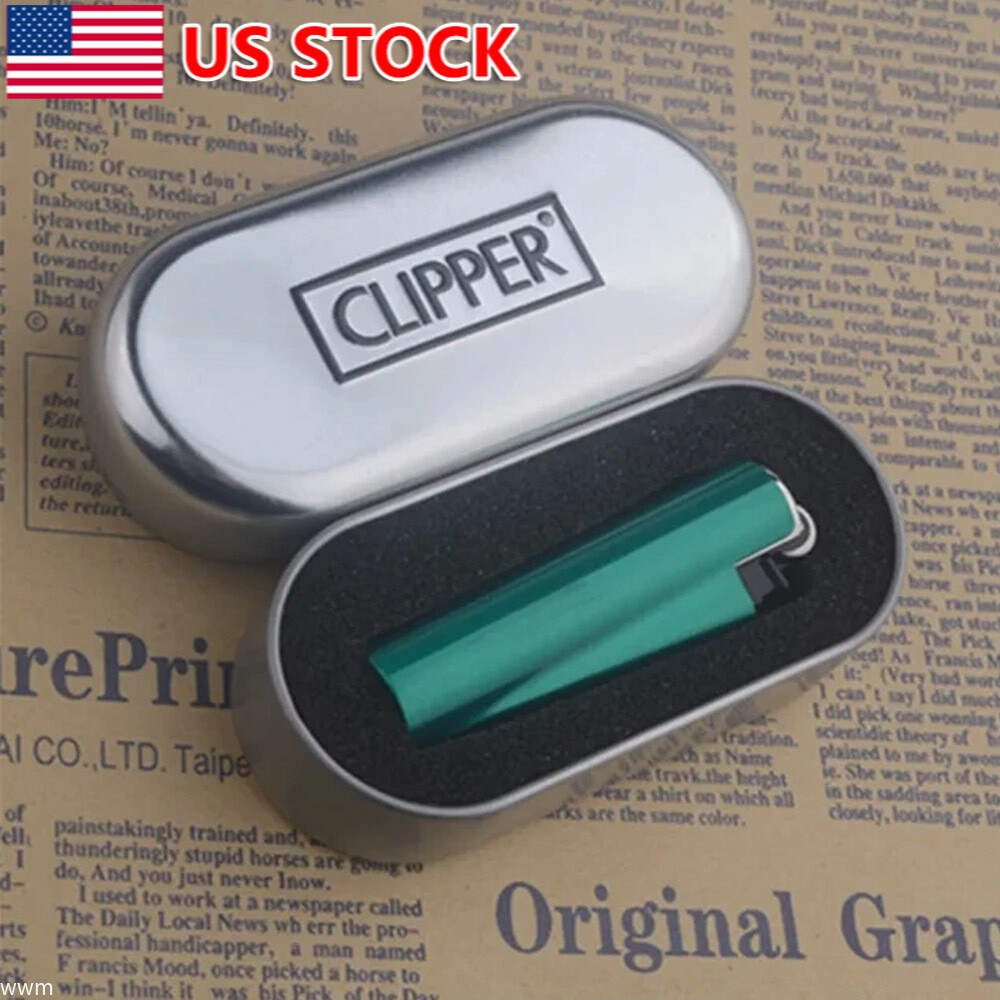1x Clipper Lighter Full Size Green Refillable Metal Lighter Regular Flame W/Case