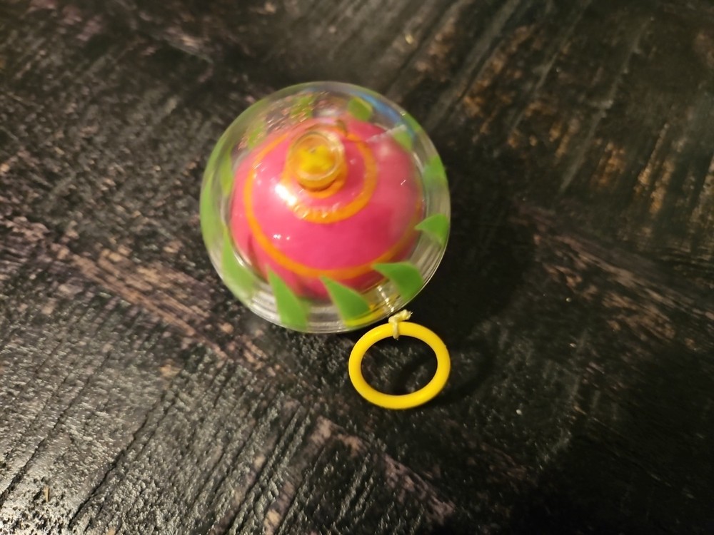 2003 Yo-Yo Ball Plastic Toy String
