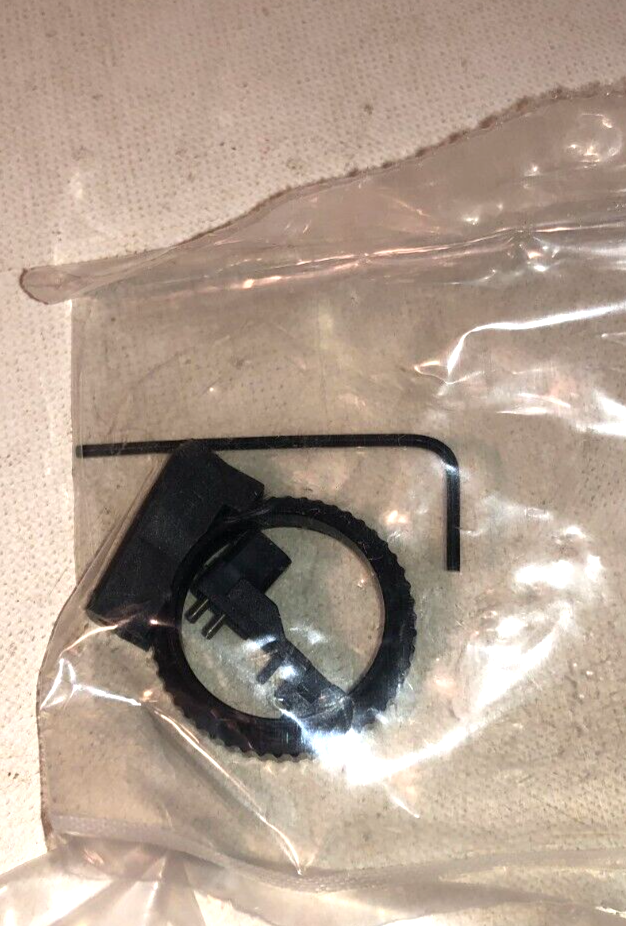 RoHS Conform Digital CCD Security Camera NOS in Box Model CPC4002DC Untested