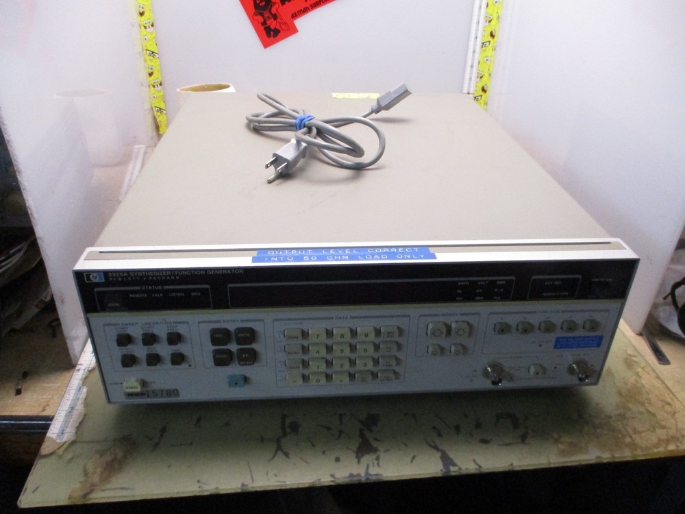 HP 3325a synthesizer function generator signal source [5*M-26]