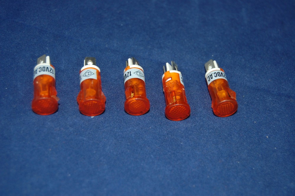 5 Pcs 24V AC/DC 10mm Yellow Panel Mounting plug in Incandescent Pilot Lights