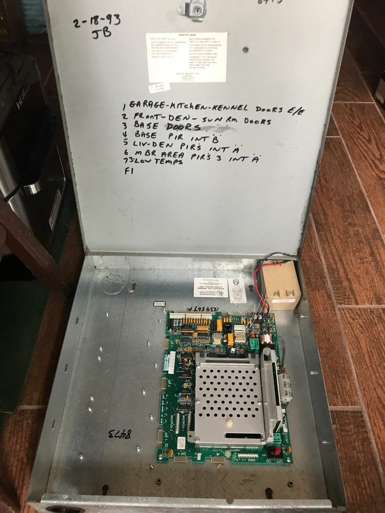 Western 5000 Security Panel  Came from a working environment