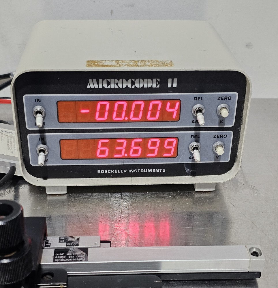 Microscope Stage with RSF Encoders and a Boeckeler Microcode II Digital Readout