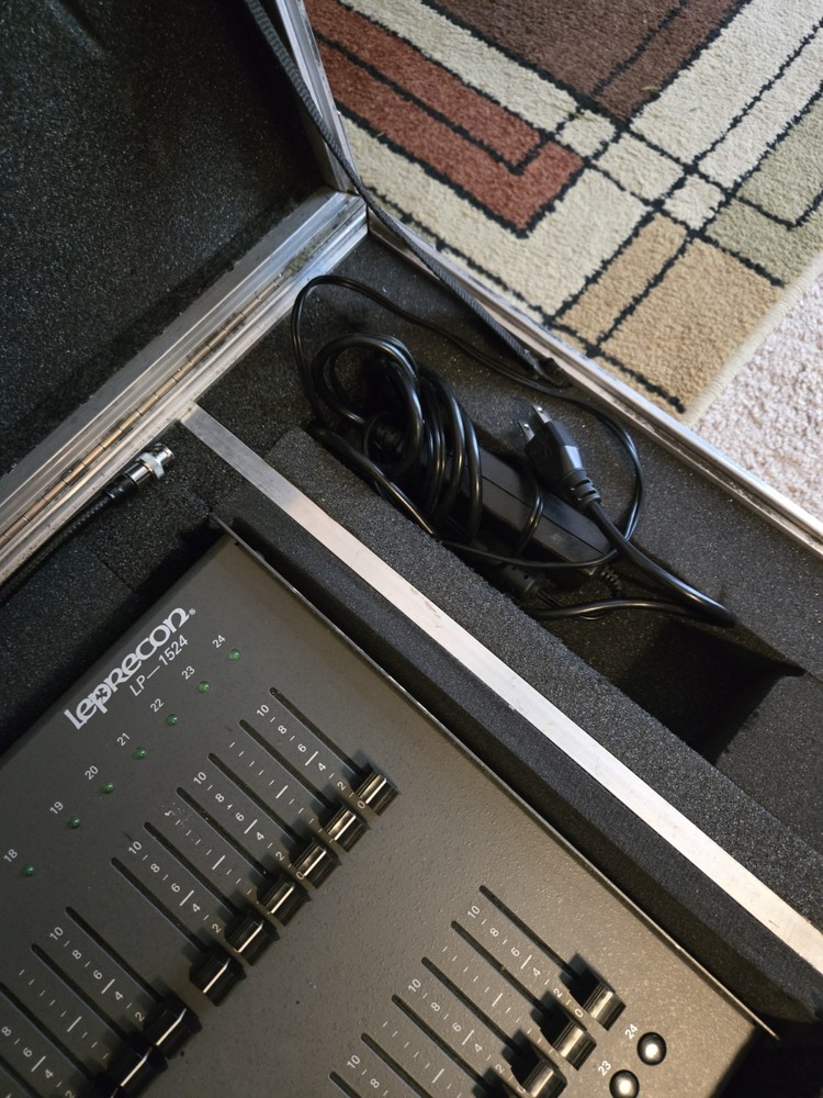 Leprecon DMX CONTROLLER LP24