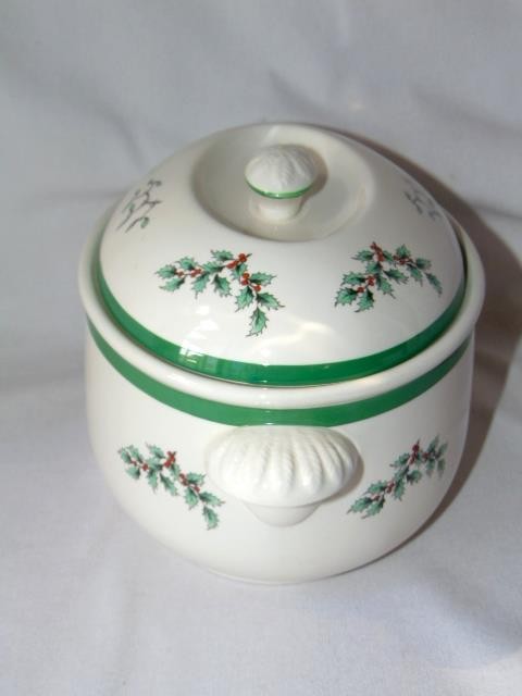 Vintage SPODE Oval Lidded Imperial Cookware Casserole, CHRISTMAS TREE Pattern