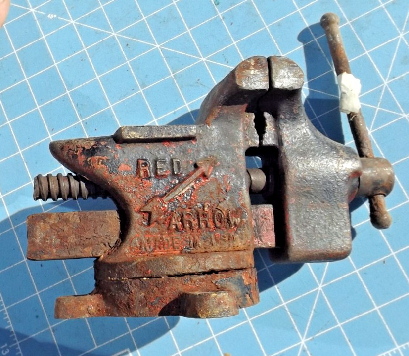 Vintage Red Arrow Shop Vise No. 63-3