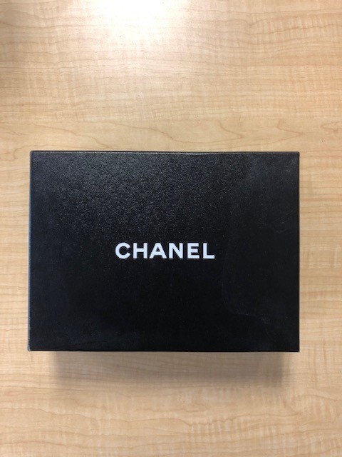 Chanel Pull Off Top Box