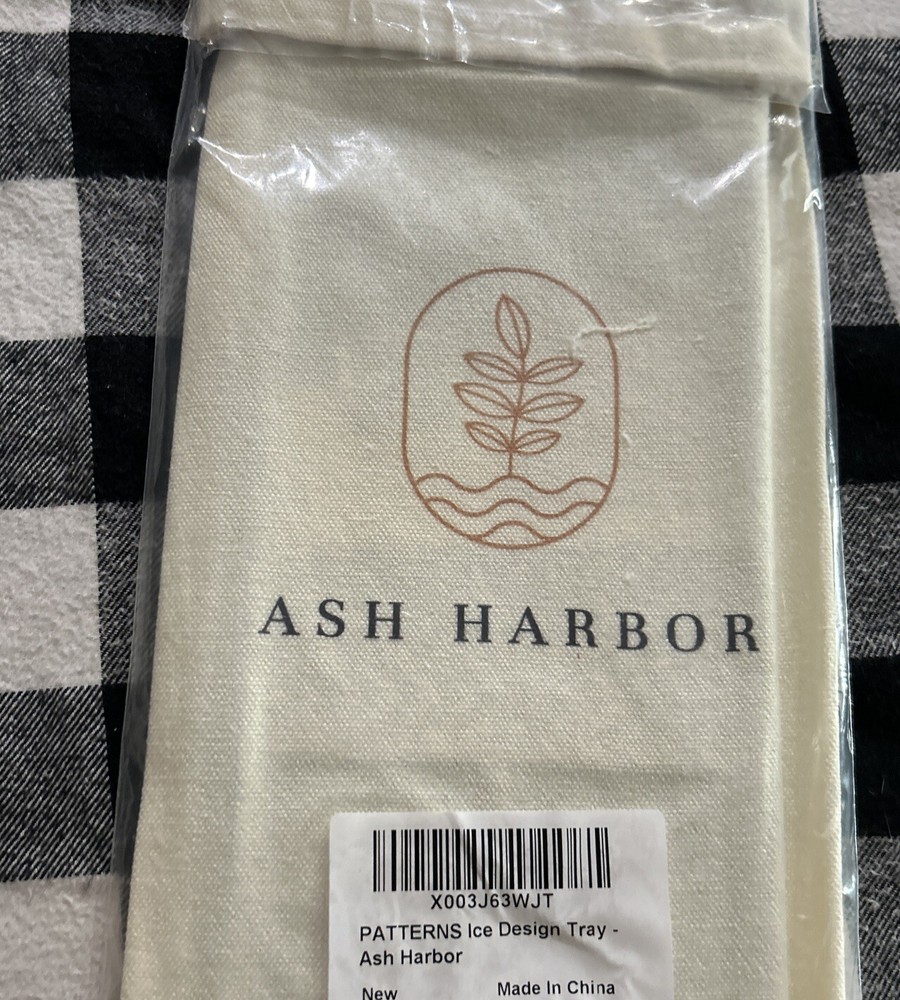 Ash Harbor ~ Ice Design Tray ~ Stamp Bartender Accessories Patterns ~ Sealed