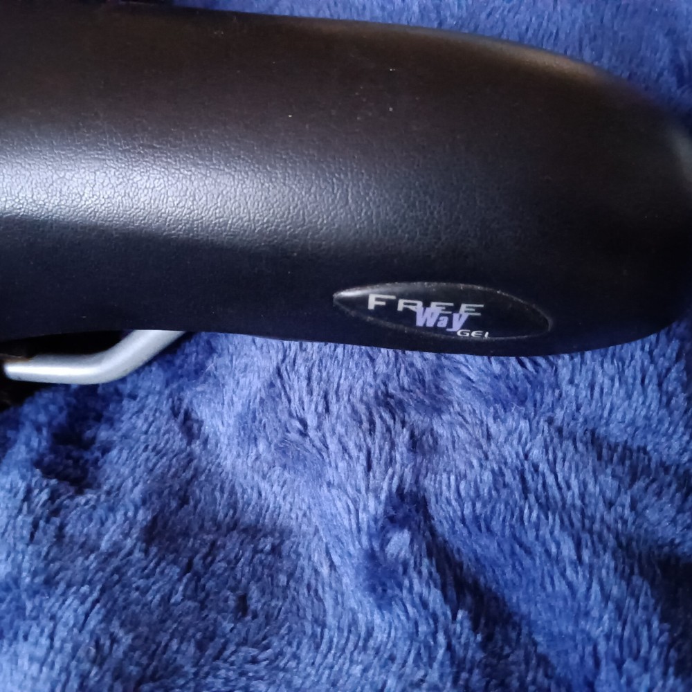 Royal Gel Freeway Saddle