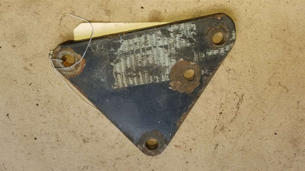 Bobcat 6564344 Alternator block bracket