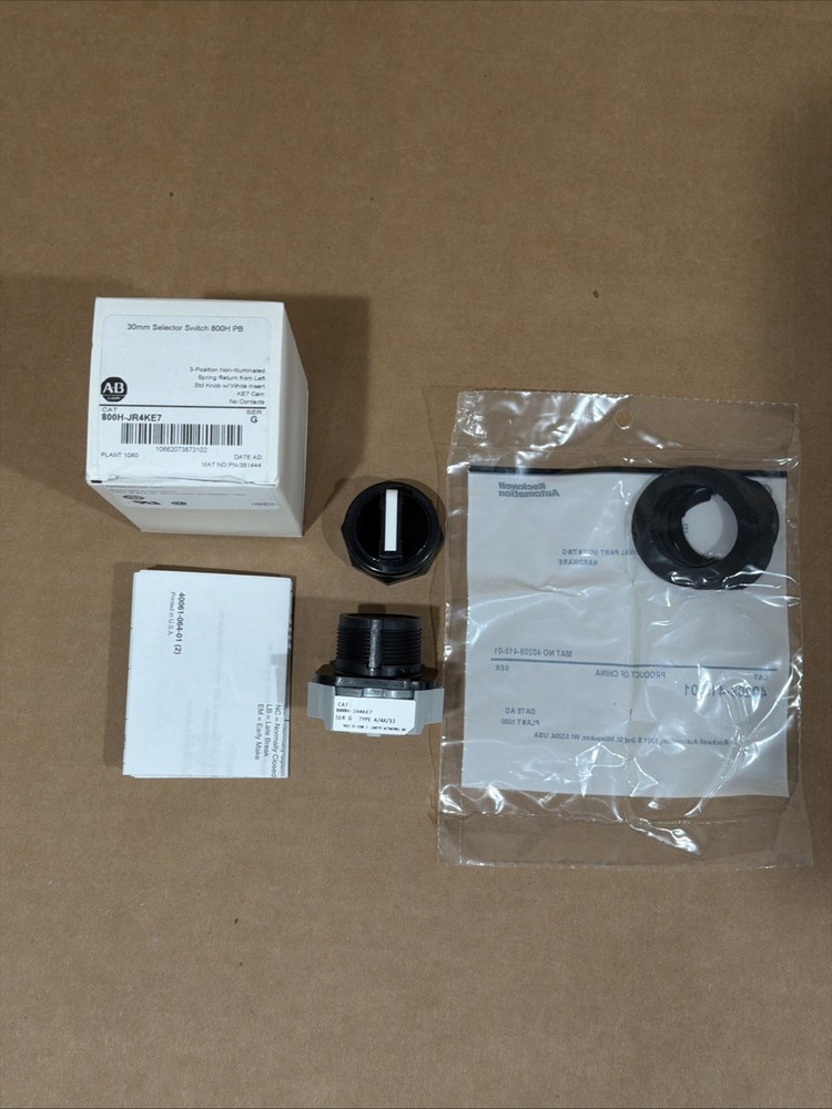 Allen Bradley Selector Switch 800H-JR4KE7 3 Position Spring Return Left