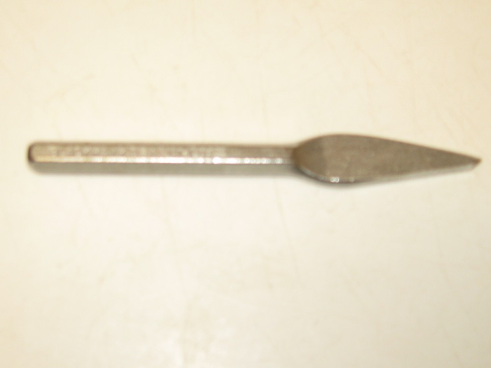 ROUND NOSE CHISEL, USA, BLACKHAWK # CT-1204