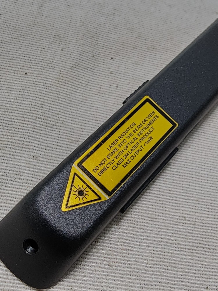 Norwii N75 Red Laser Rechargeable Presentation Clicker with Light Pointer