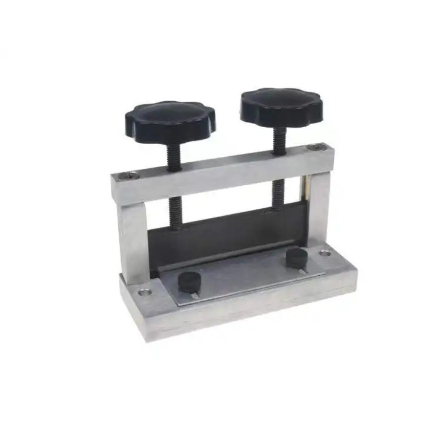 Manual Mini Pipe Bender: Bends Thin Metal Sheets, Comes with Special Attachments