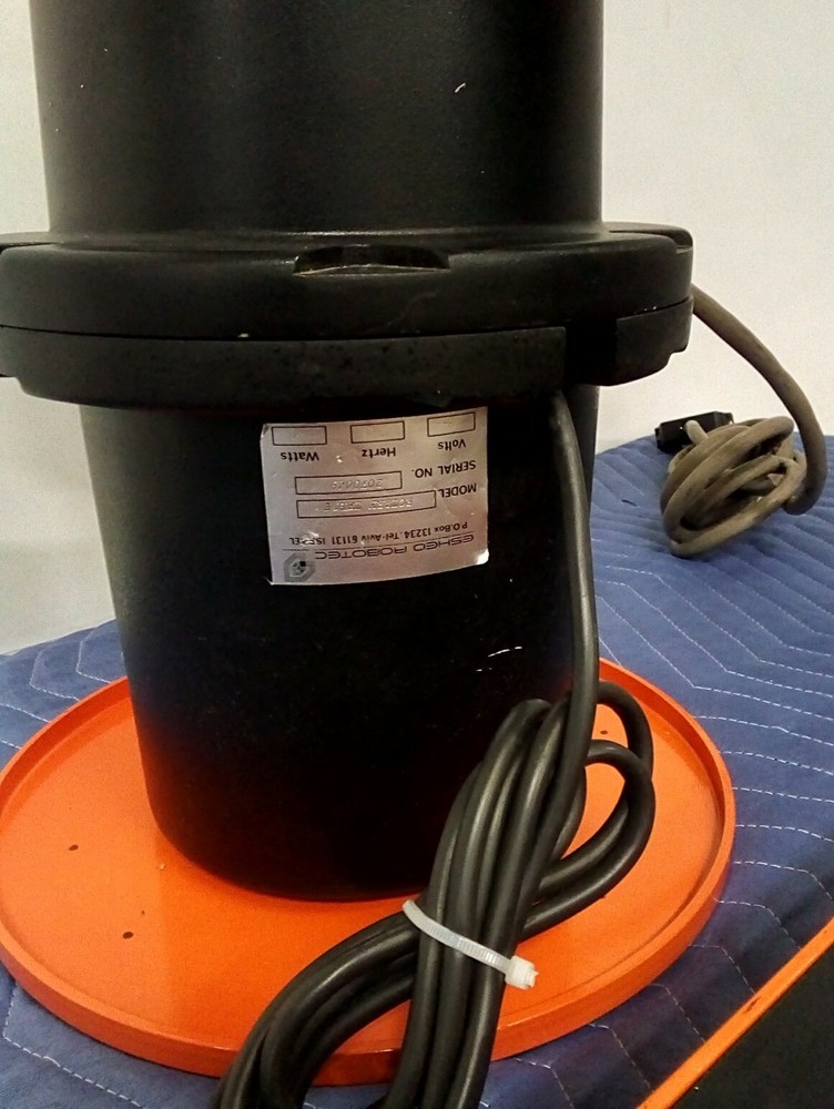 Eshed Robotec SCORBOT-ER Vplus Arm Robot Controller w/ Robot Conveyor