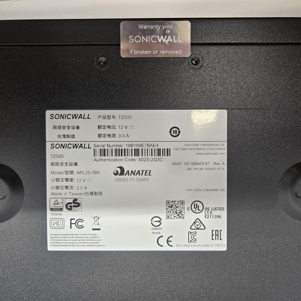 SonicWall TZ500 Firewall Rack Mount Powers On Untested