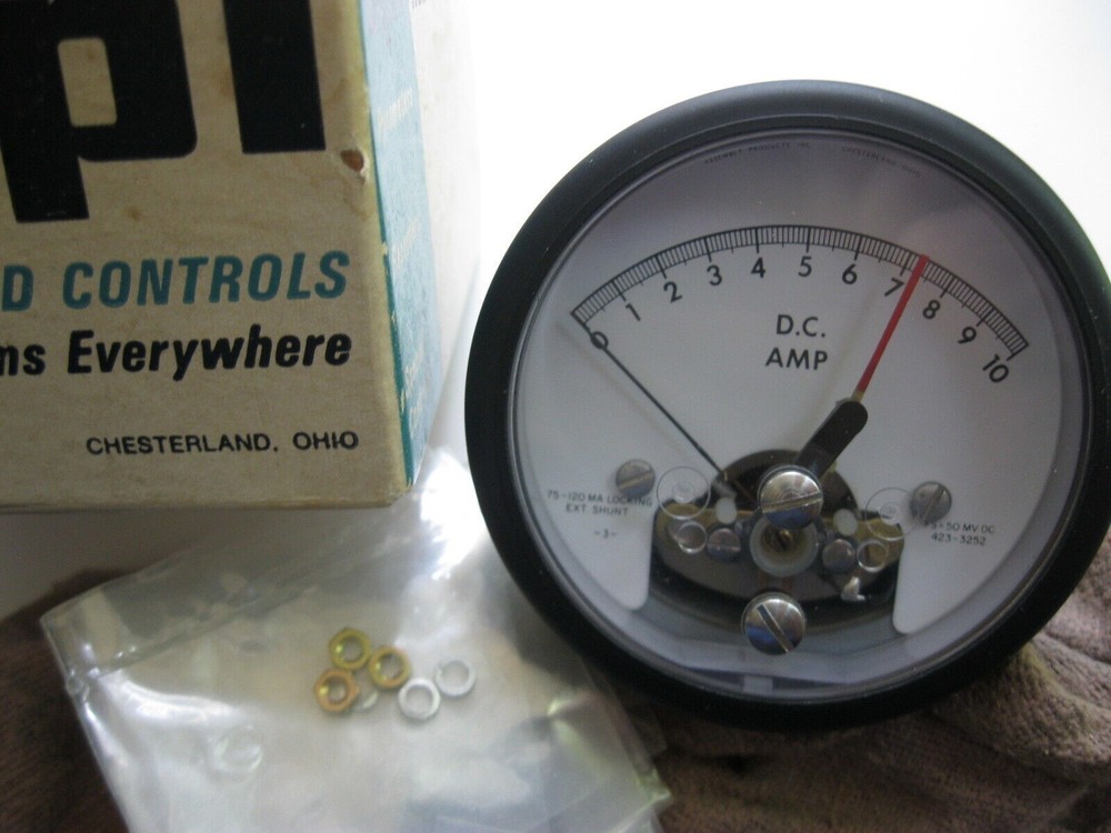 VINTAGE API SHIELDED 0-10 DC AMP VARIABLE LOCKING POINTER PANEL METER GAUGE NOS