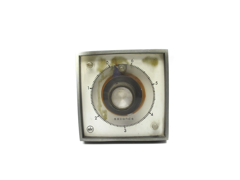 ATC 305D101A10PX UNMP