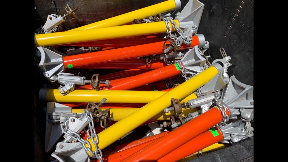 5 BRAND NEW 7 inch lined stringing blocks