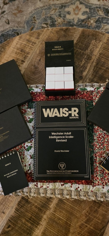 WAIS-R Intelligence Test Complete Kit & Floppy Disk