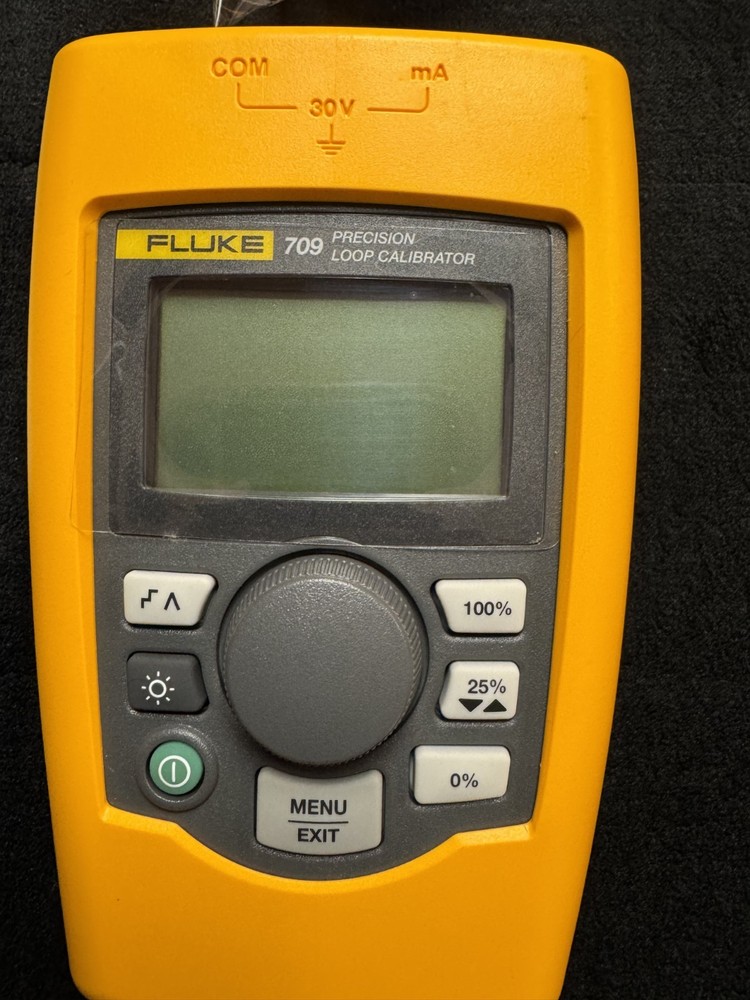 Fluke 709H Precision Loop Calibrator with HART Communications