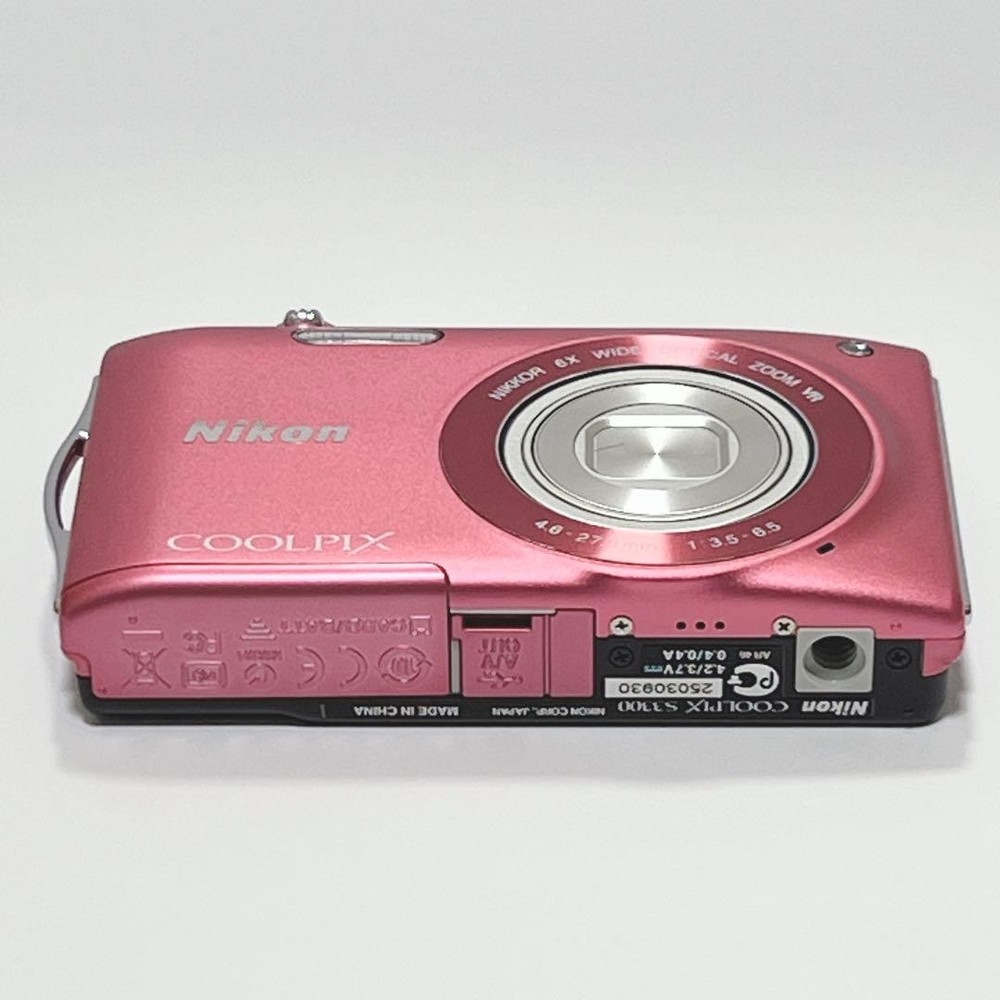 Nikon Coolpix S3300 Pink Compact Digital Camera Excellent Condition