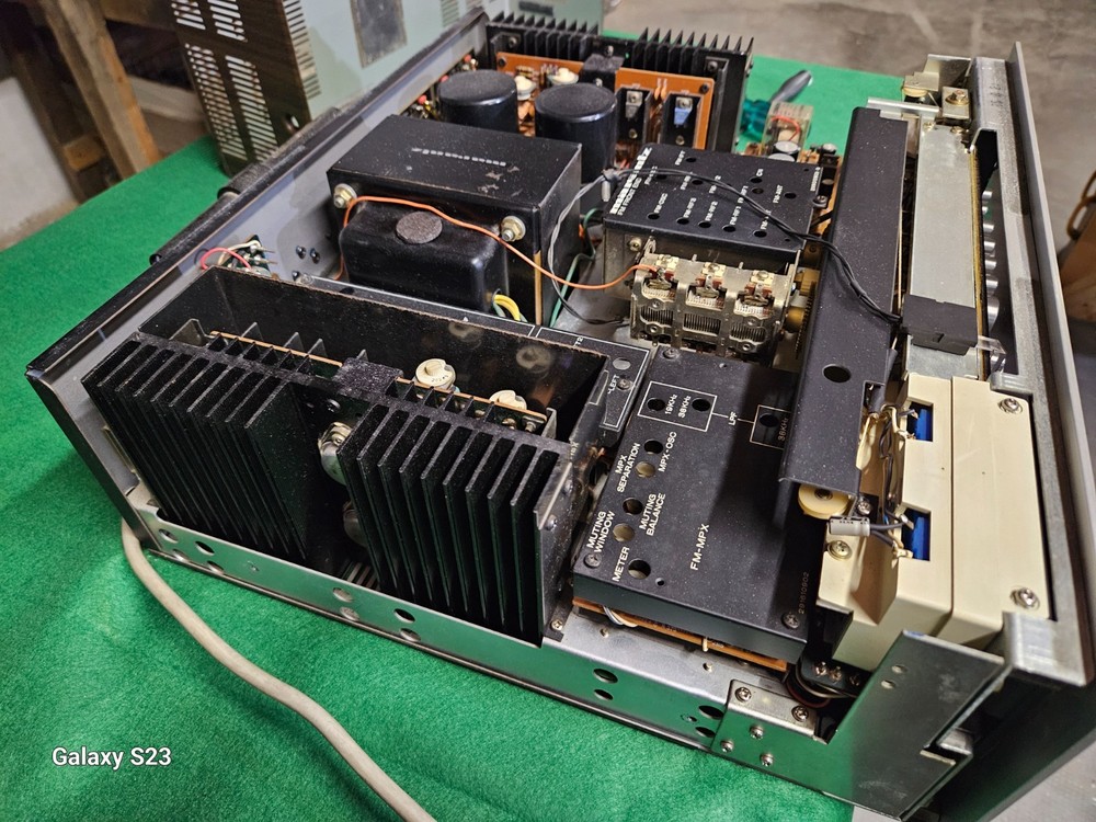 Marantz 2275 Amplifier, Great