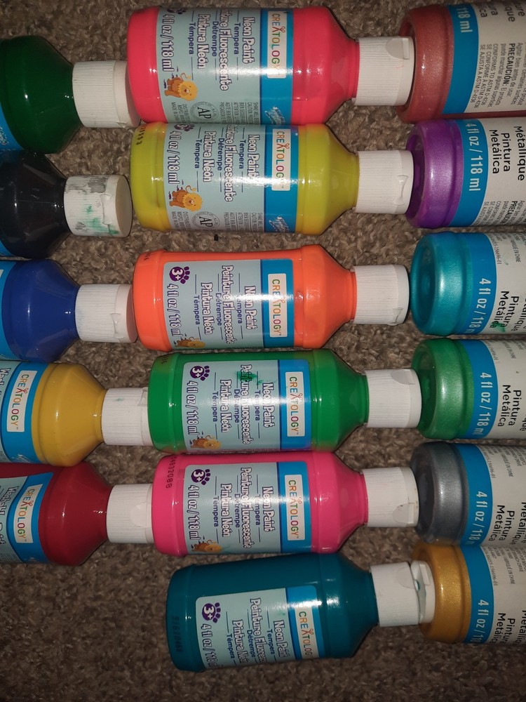 23 Piece Creatology 4oz Paints