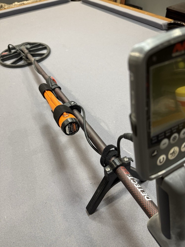 Pinpointer Mount For Detector Minelab Pro Find. Garrett Pro-pointer weighs 5 oz