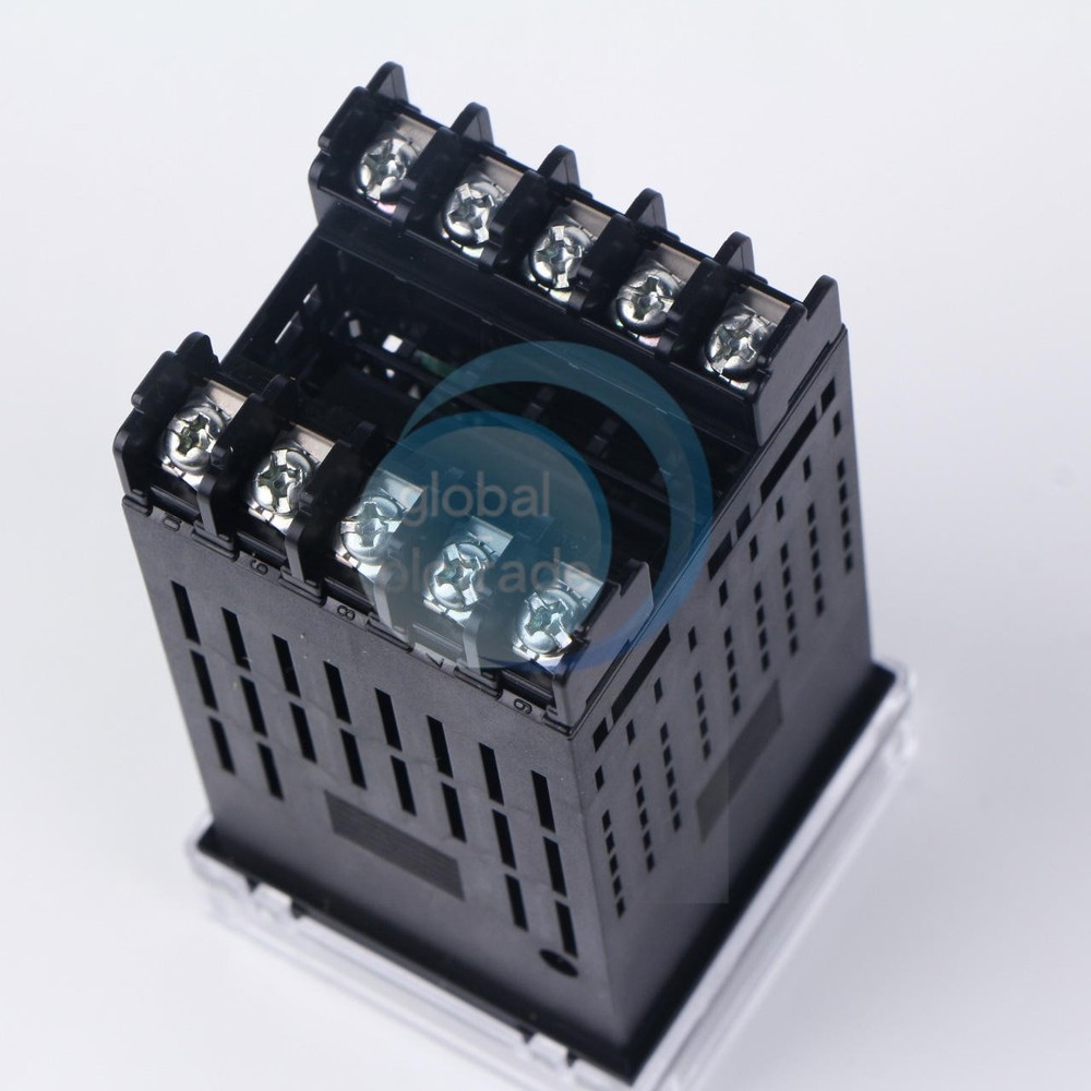 1PCS NEW OMRON temperature controller E5CSV-Q1T-500