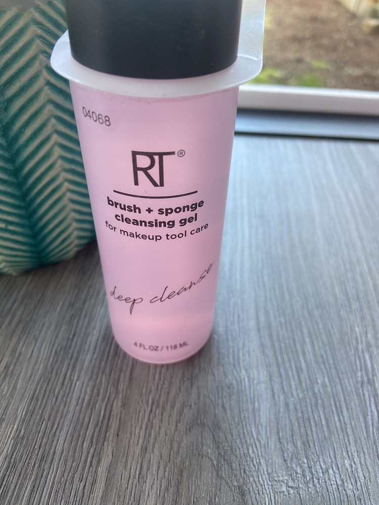 RT BRUSH + SPONGE CLEANSING GEL 4 oz - 04068M