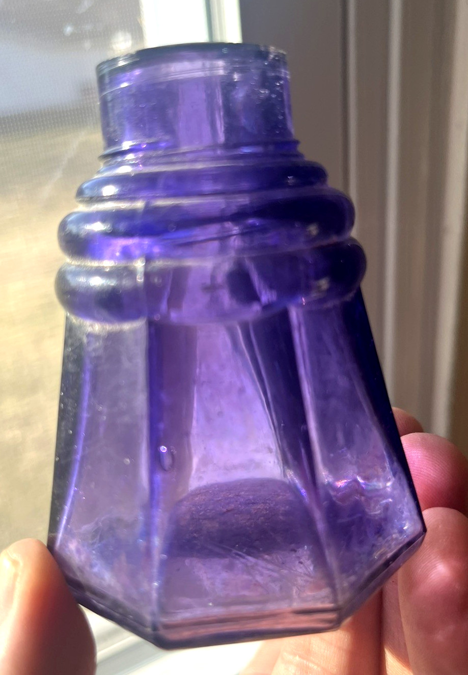 NICE AMETHYST 10 SIDED UMBRELLA MUCILAGE BOTTLE THREADED TOP 1910'S ERA DUG L@@K
