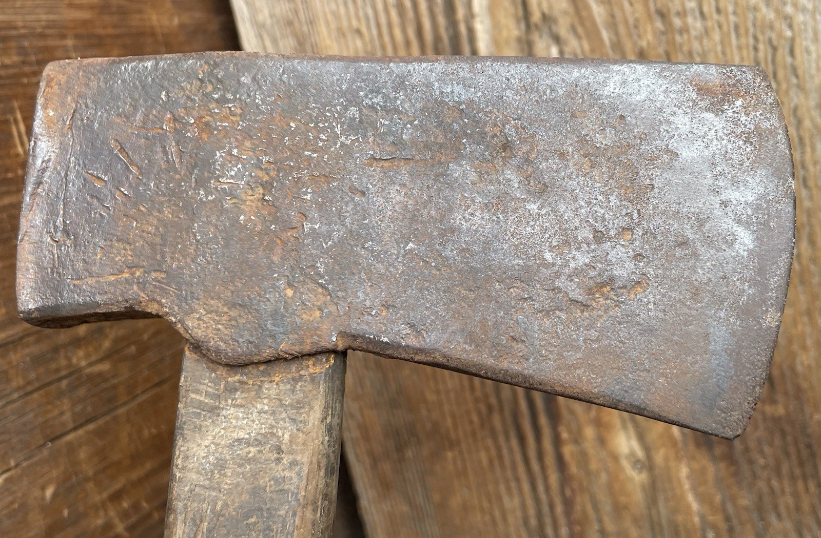 Revolutionary War 18th Century ~ Forged Iron Belt Hatchet Axe ~ Orig Handle