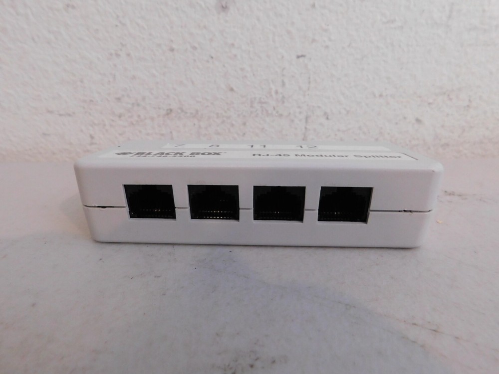 Black Box RJ-45 Modular Splitter - FM805-R2