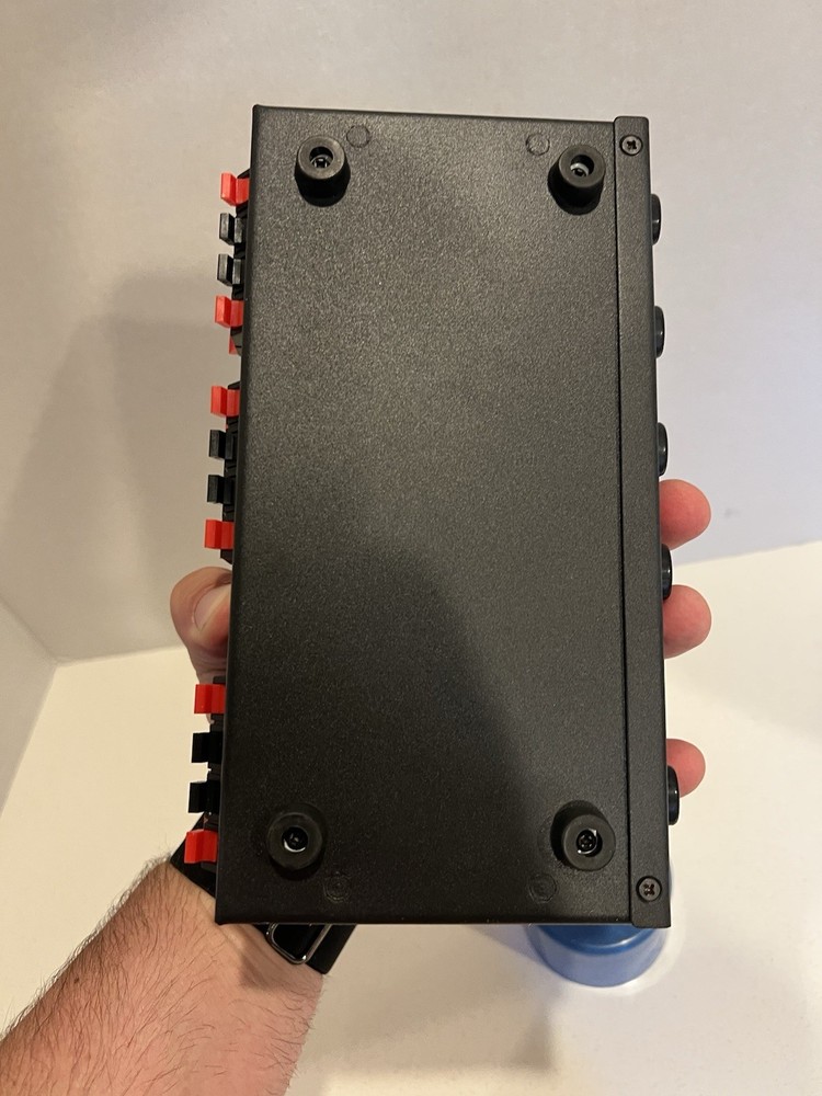 WiredHome (Vanco) SS-4 Four Position Impedance Matching Speaker Selection System