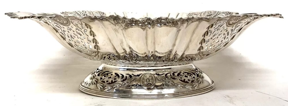 Antique VICTORIAN Solid Silver Victorian Oval Basket Pierced & Embossed 351.7g