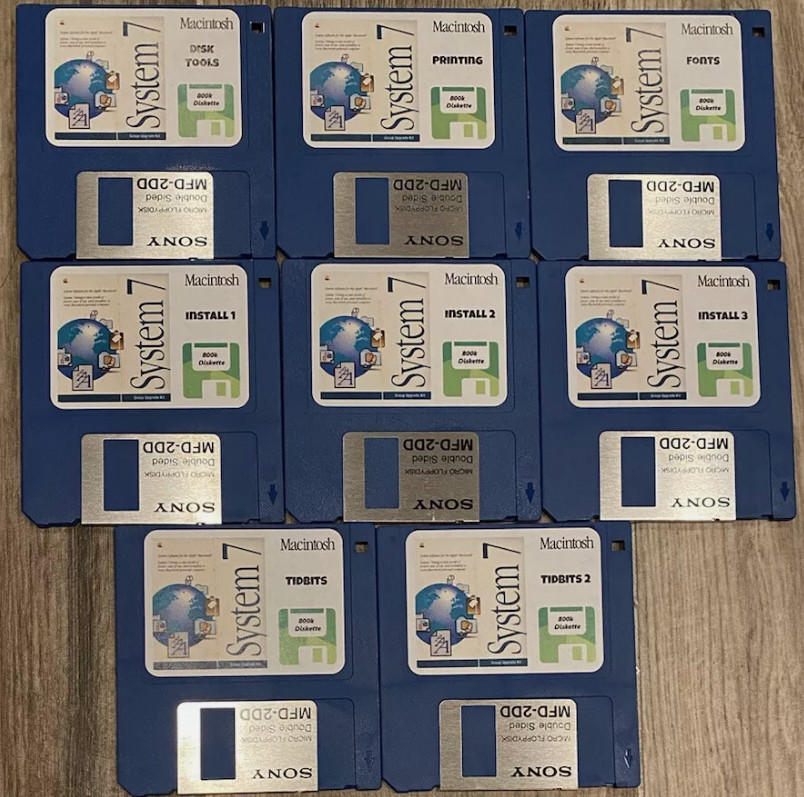 Apple Macintosh Disk System [3.2-10.5] 400/800k/1.4/CD/DVD Vintage Install Sets