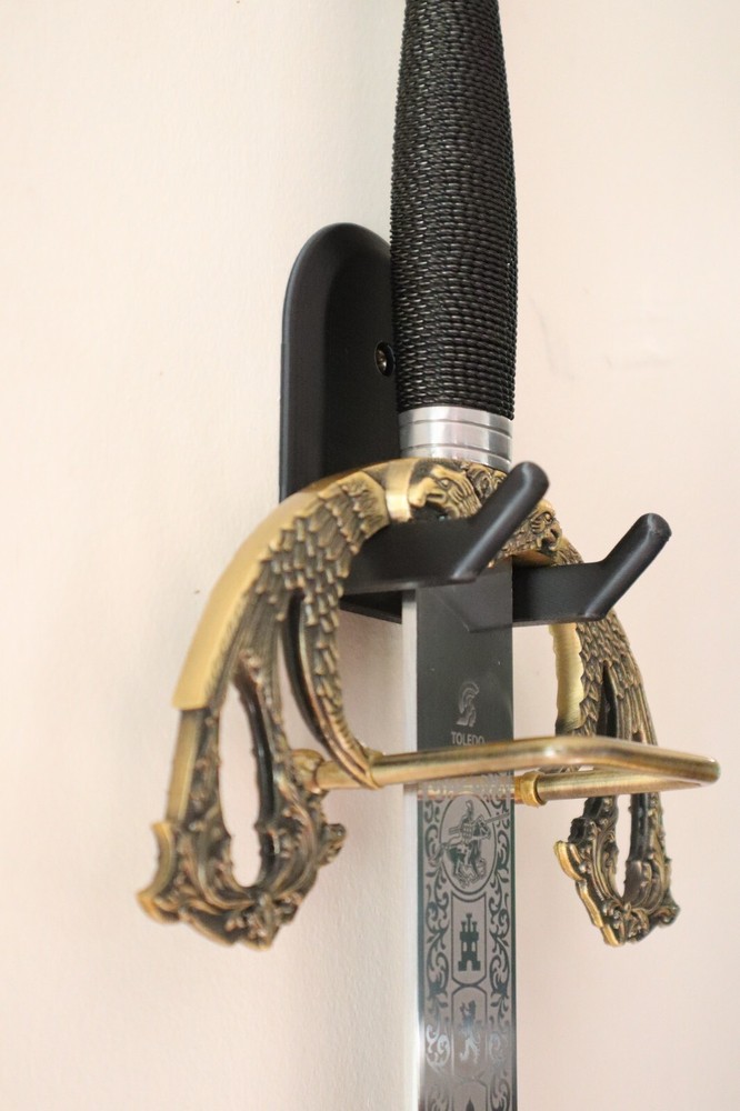 Vertical Sword Wall Mount