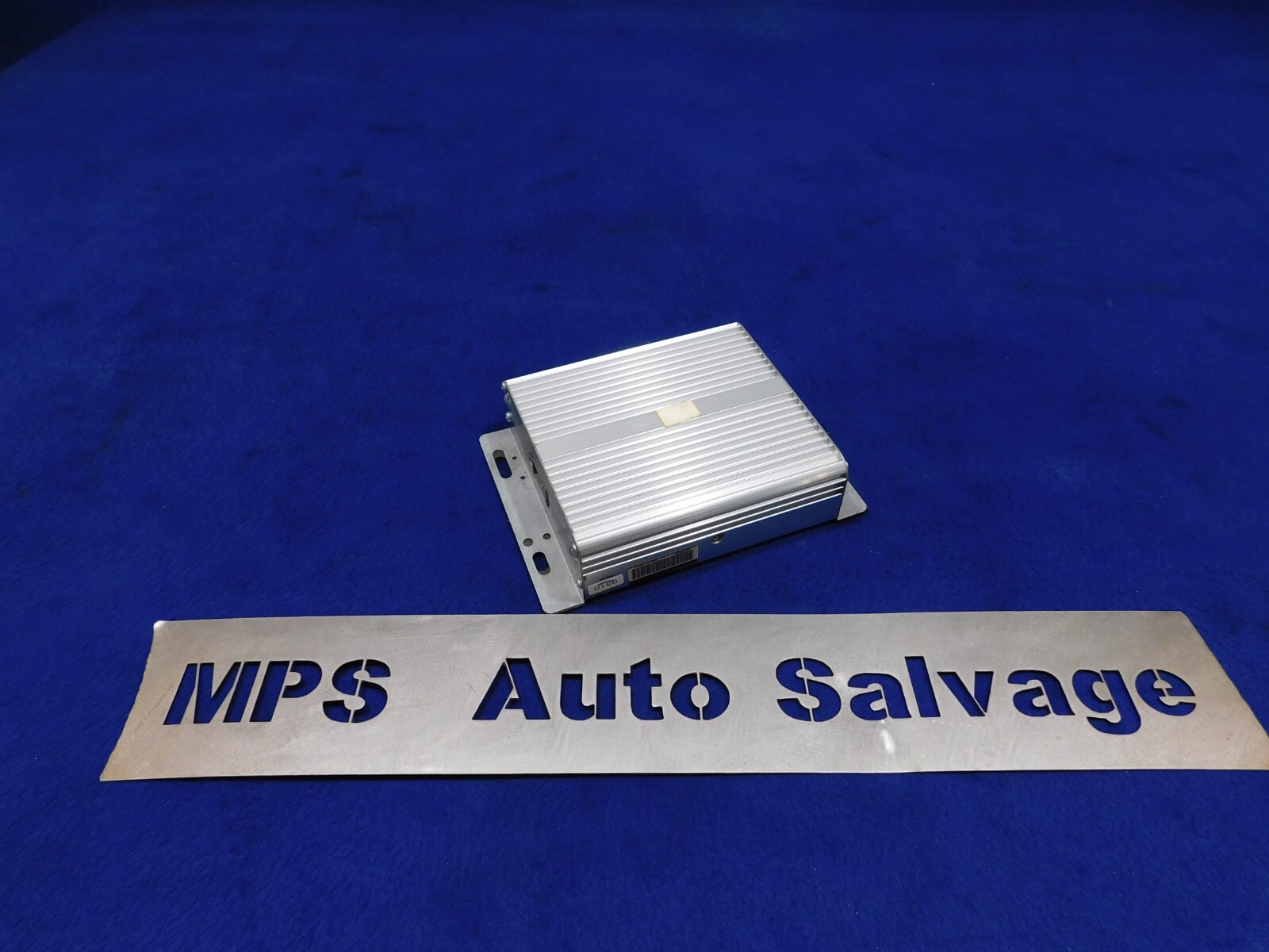 1994-1996 Ford Mustang Mach 460 OEM Rear Amp Amplifier Good Used Take Off K27