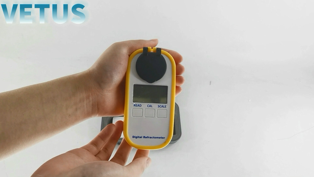 Digital Honey Refractometer Brix Meter Sugar Content Tester with Range 0 - 90