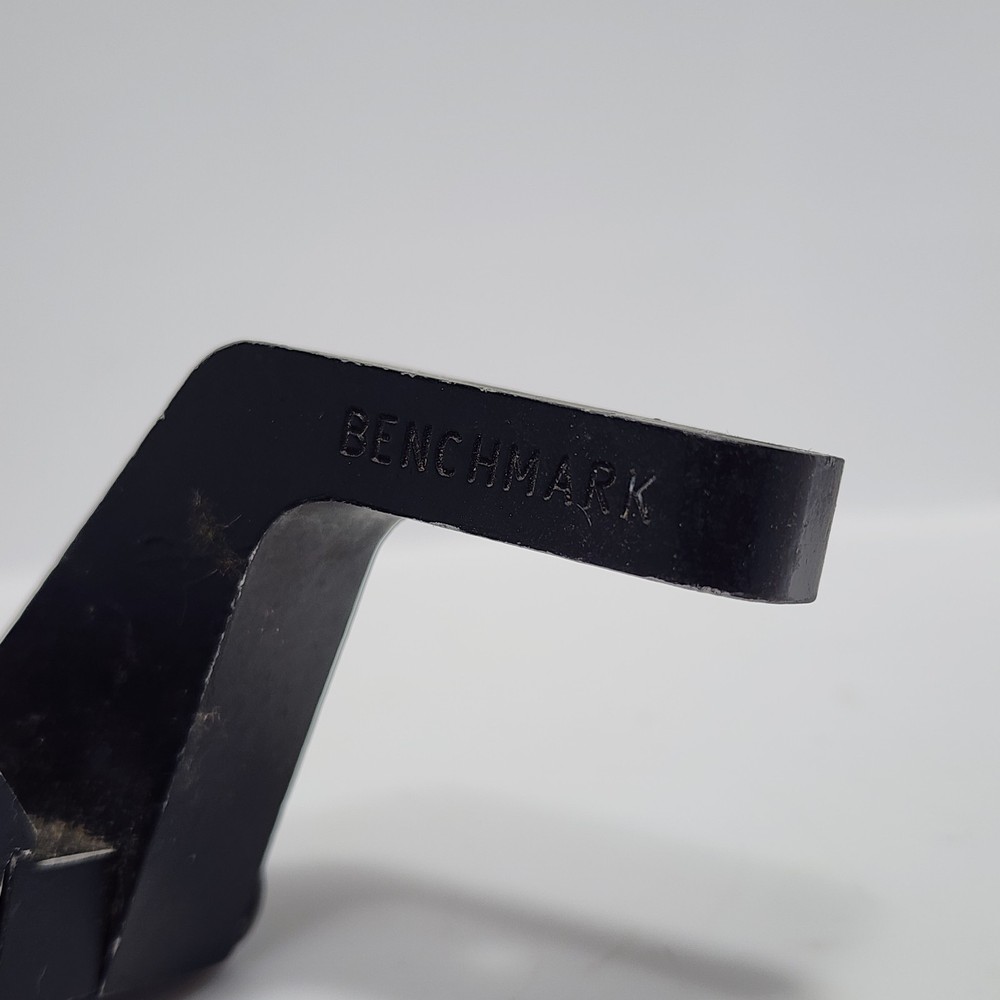 Benchmark ASA and rail - Dust Black ***Untested