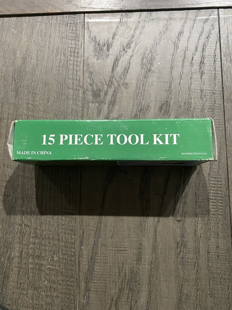 Lockheed Martin 15 piece ratcheting tool kit with case.