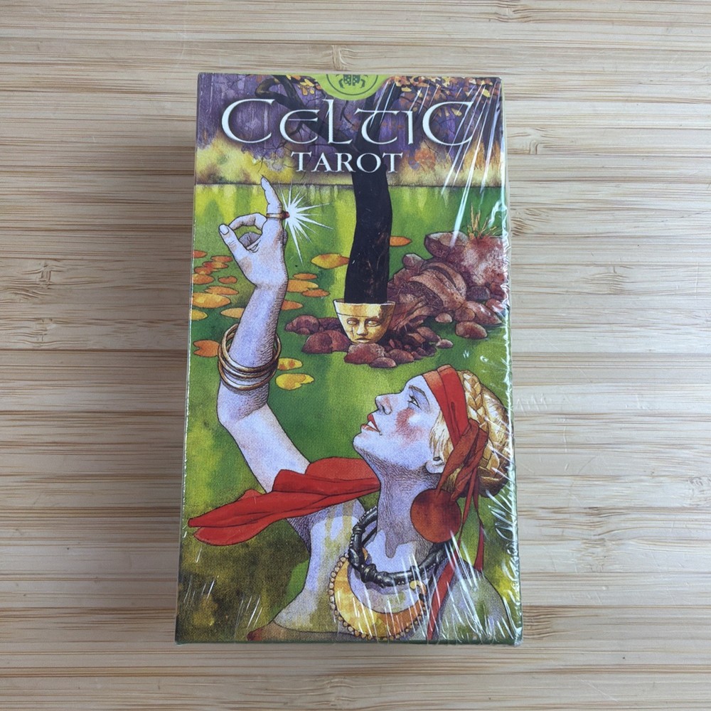 Celtic Tarot Deck Lo Scarabeo - New Sealed