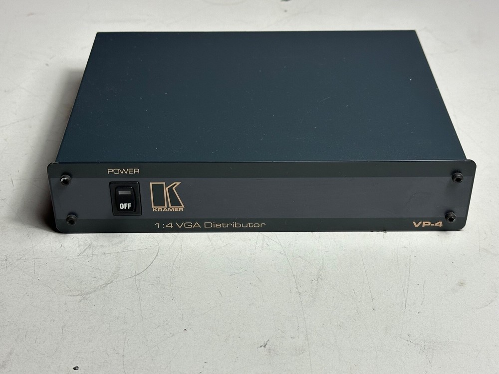 Kramer VP-4/U  1:4 VGA Distributor   Distribution Amplifier