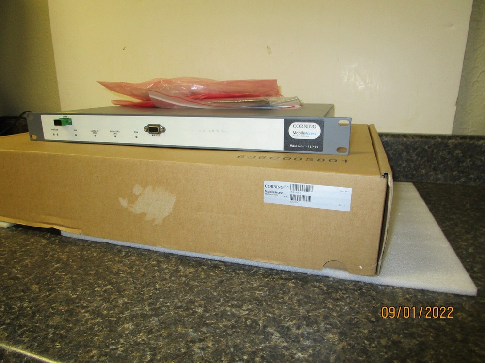 Corning MobileAccess Main Unit 1 Link 330E-MB-1
