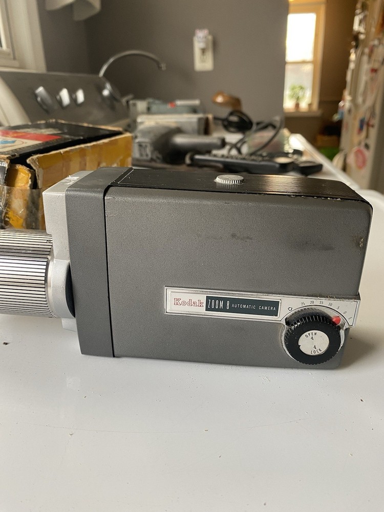 Kodak Zoom 8 Automatic 8mm Movie Camera Untested