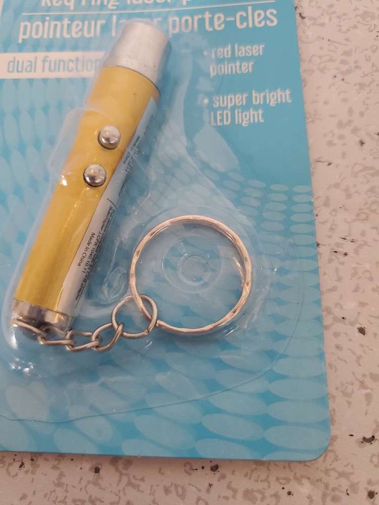 2-in-1 LED Laser Pointer - LED Flashlight - Key Chain - Gold