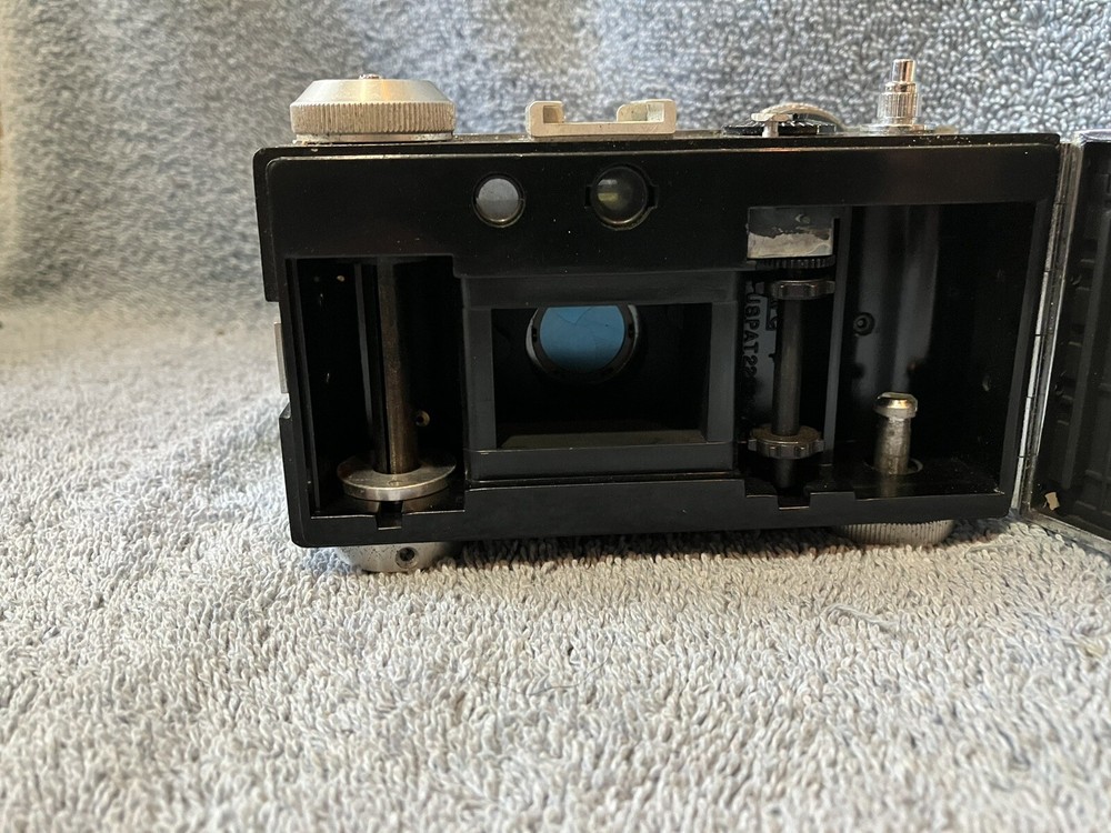 Argus C-3 Brick Rangefinder 35 MM Camera