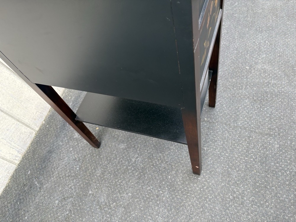 66834 Decorator Stenciled Black Lamp Table Stand